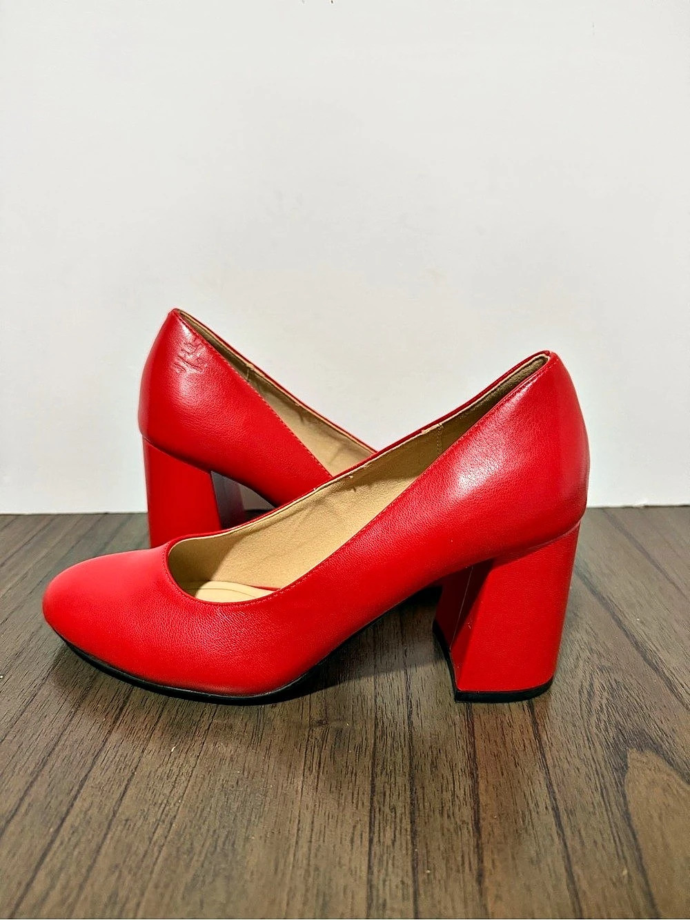 Journee Collection Seraphina Red Block Heel Pumps Women’s 7.5 M
